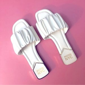 Madden NYC Women Shoes Sandals size 8 NWOT